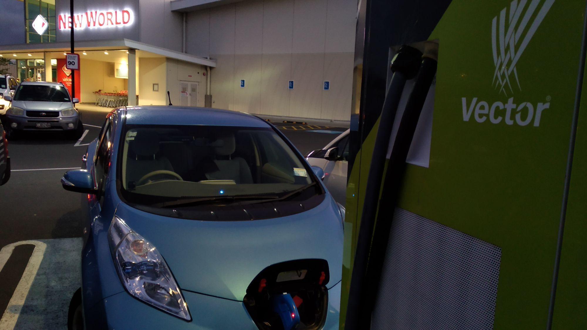 New World Kumeu Kumeū, Auckland EV Station