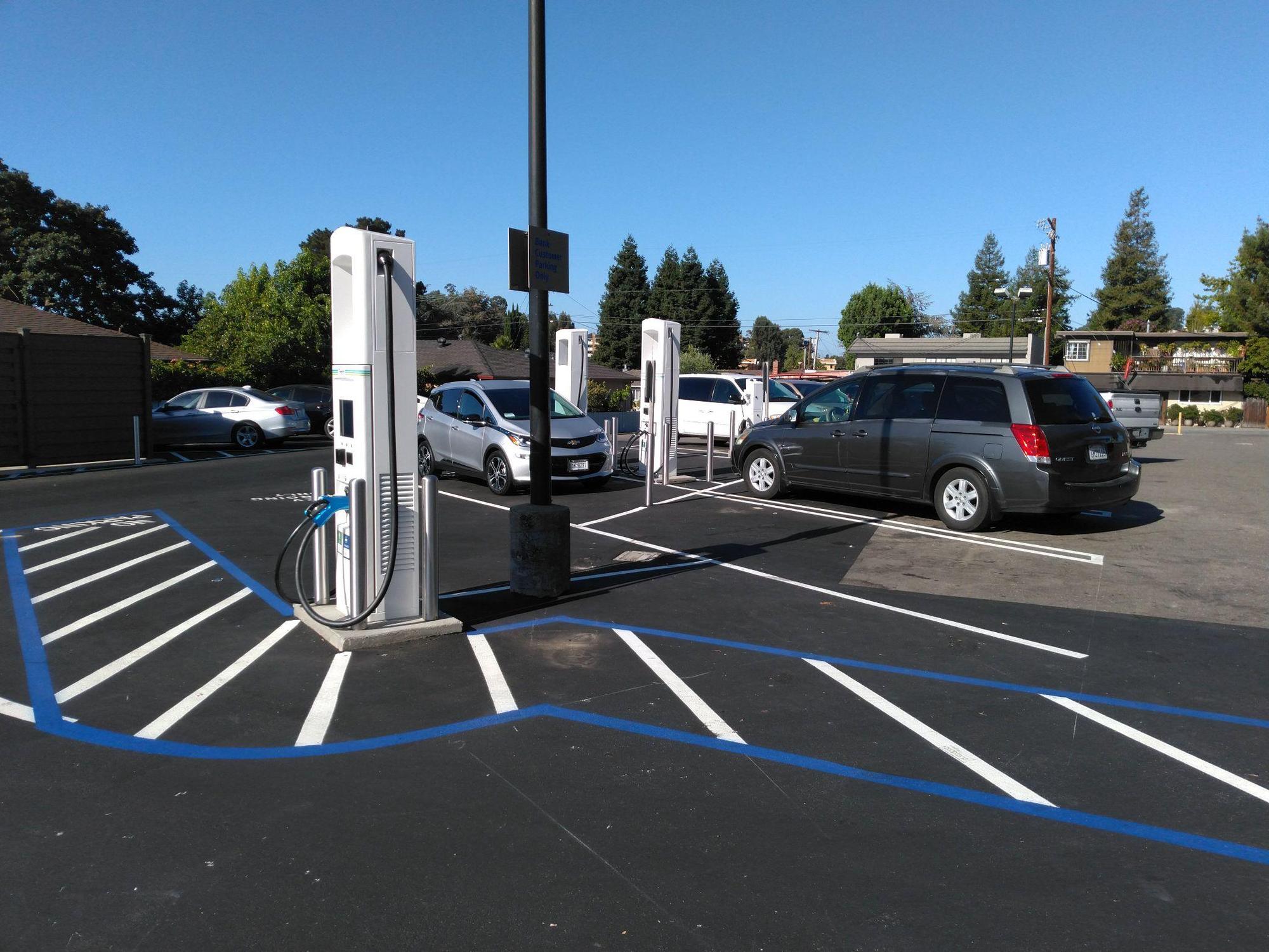 Bank of America Castro Valley | Castro Valley, CA | EV Station