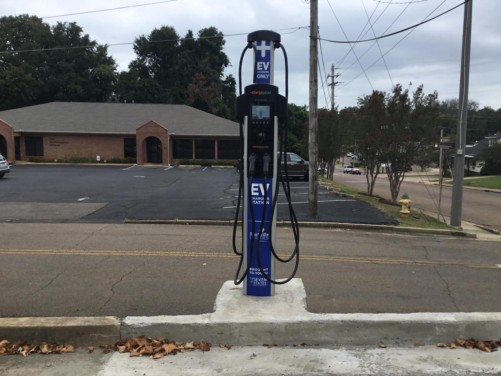 Starkville Utilities Downtown Starkville, MS EV Station
