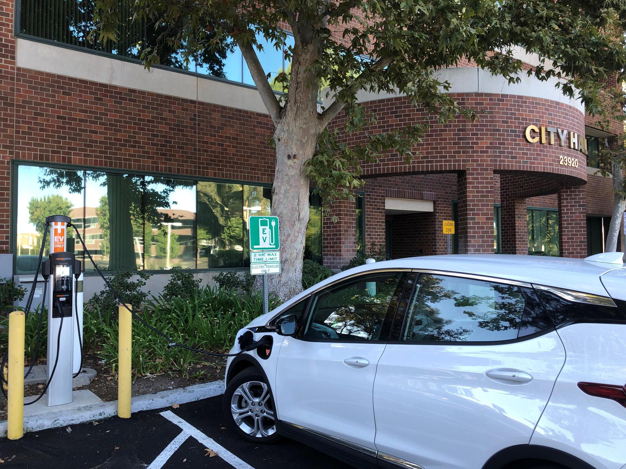 Santa Clarita City Hall Santa Clarita, CA EV Station