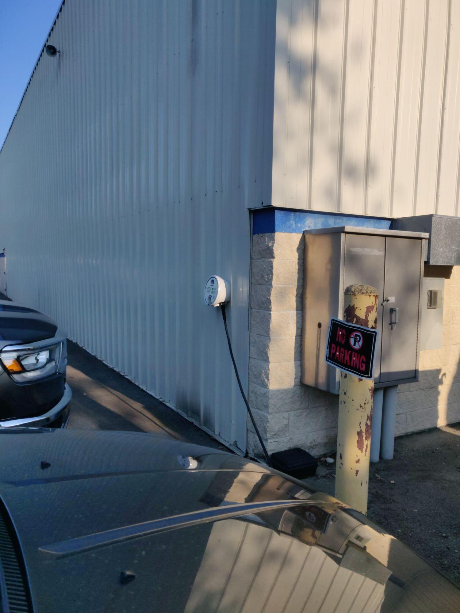 Whitten Brothers Ashland, VA EV Station