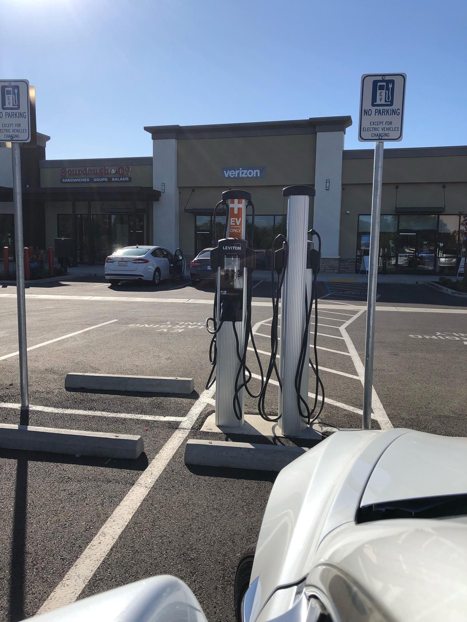 Verizon Manteca, CA EV Station