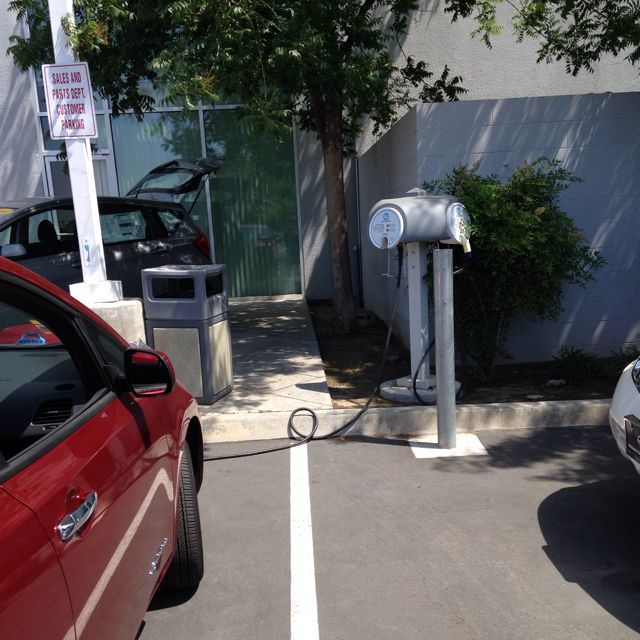 Nissan of Clovis Clovis, CA EV Station