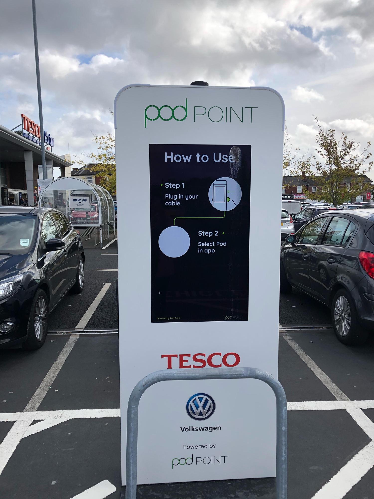 Tesco Extra Cradley Heath Foxoak St, Cradley Heath, B64 5DF, United Kingdom EV Station