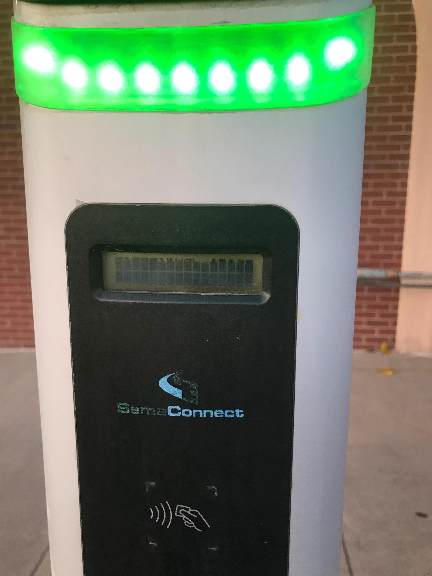 Walgreens Lakewood, CO EV Station