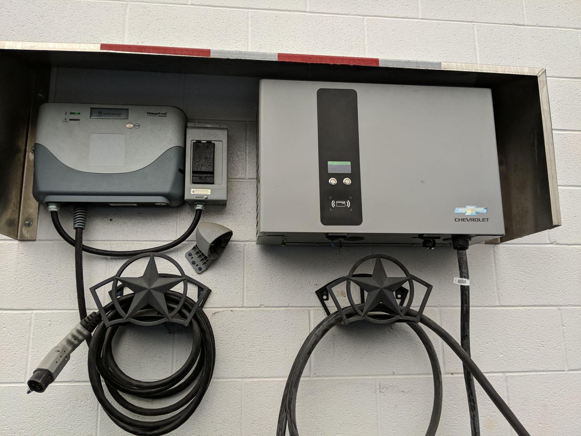 Williams Chevrolet Traverse City, MI EV Station