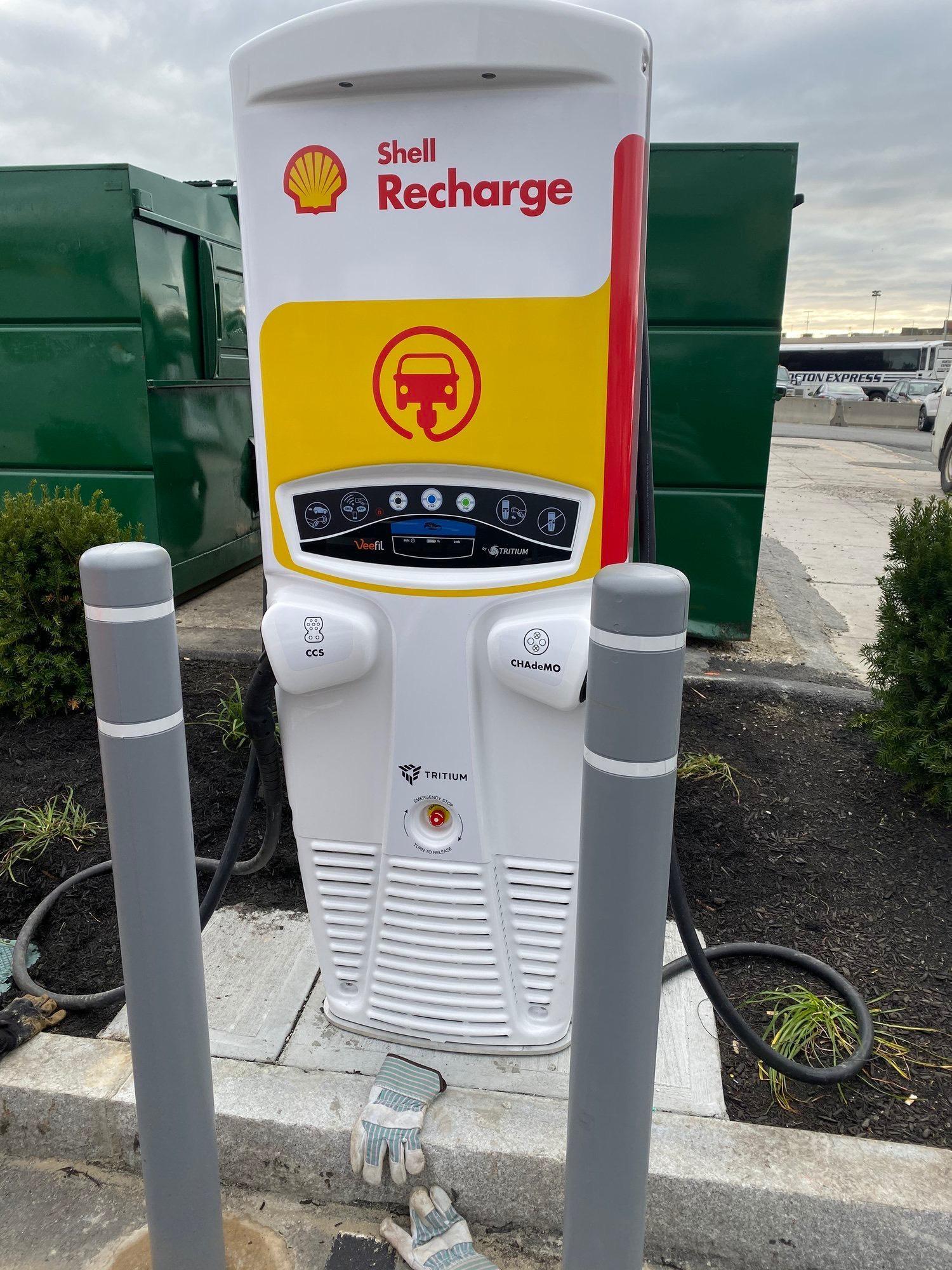 Shell Logan Airport | Boston, MA | EV Station