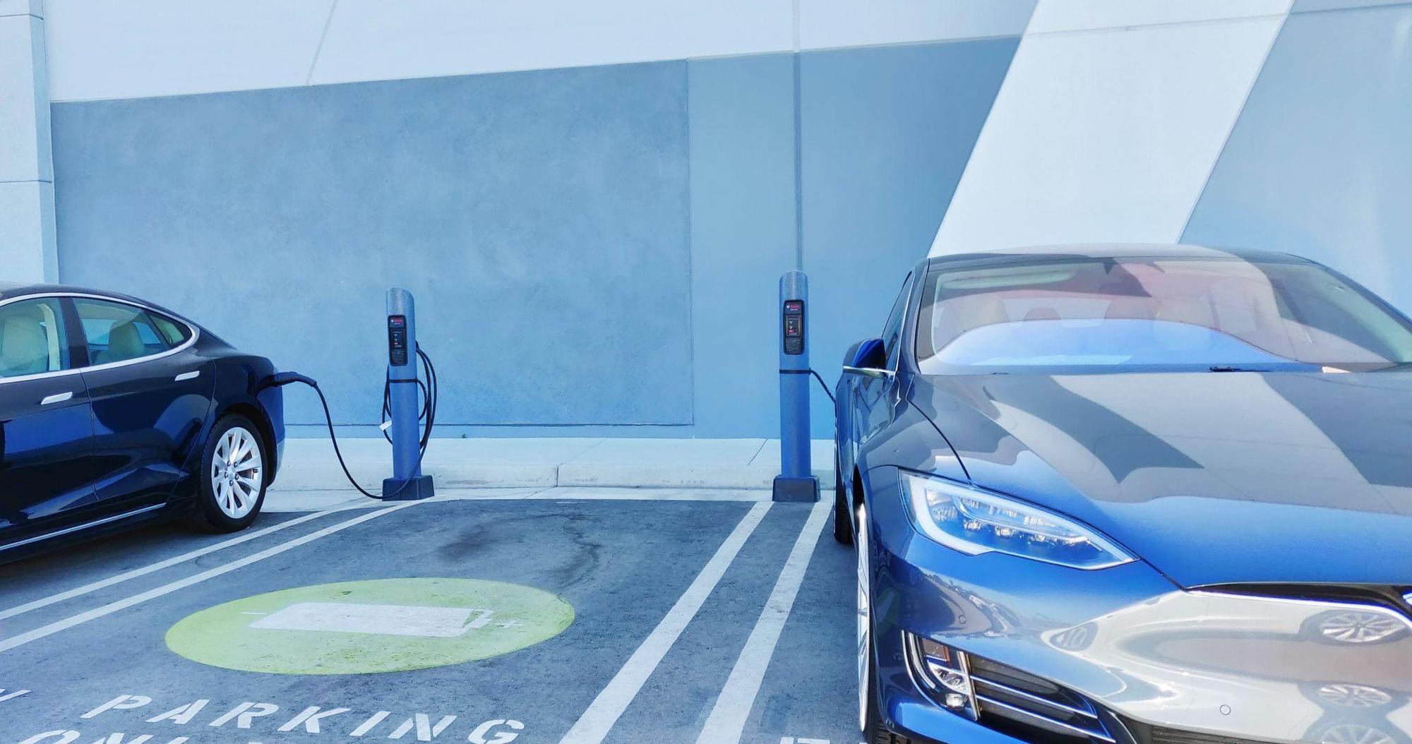 Tesla Upland, CA EV Station