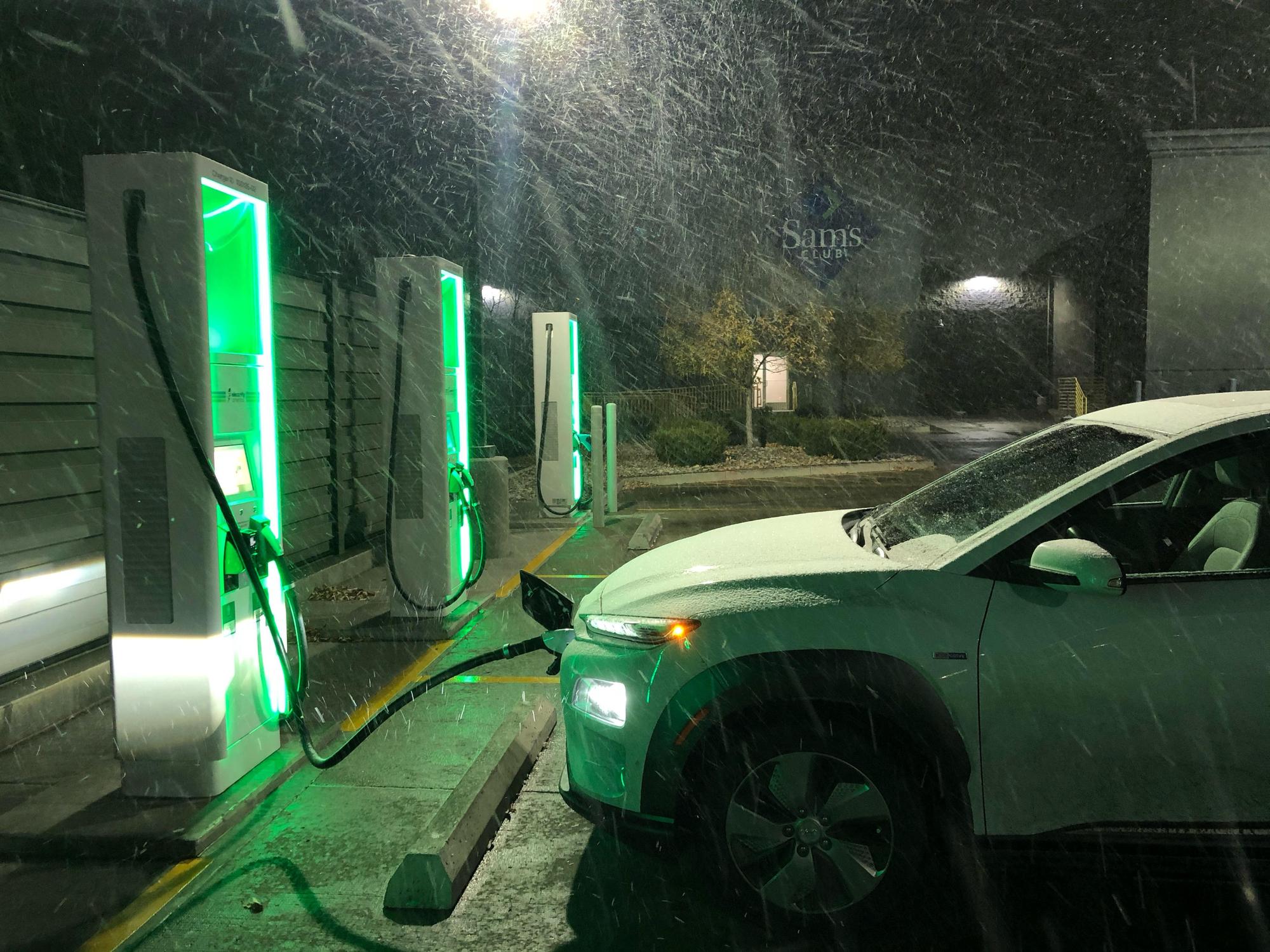 Sam's Club Grand Junction Grand Junction, CO EV Station