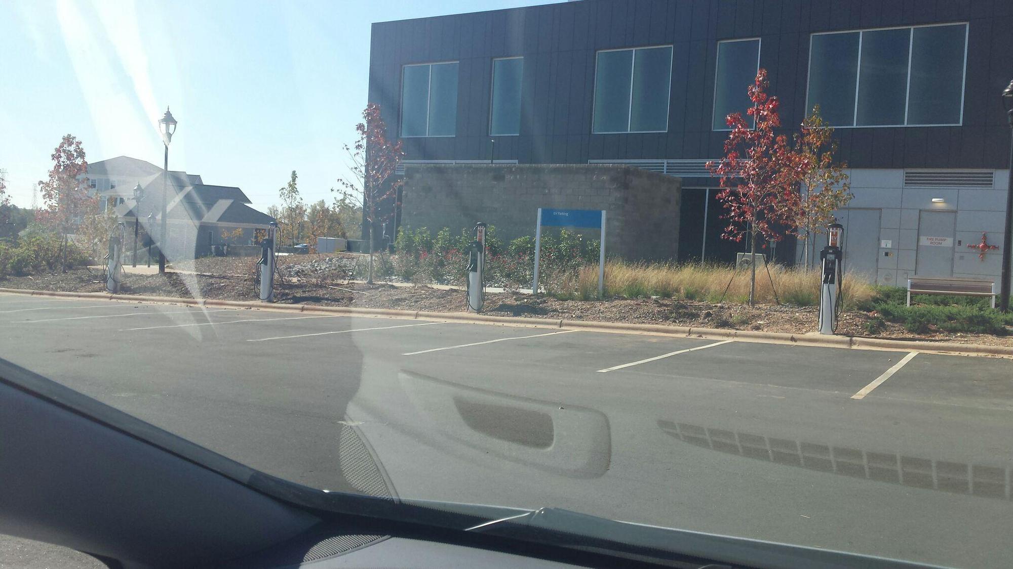 Corning Optical Communications Headquarters Charlotte, NC EV Station