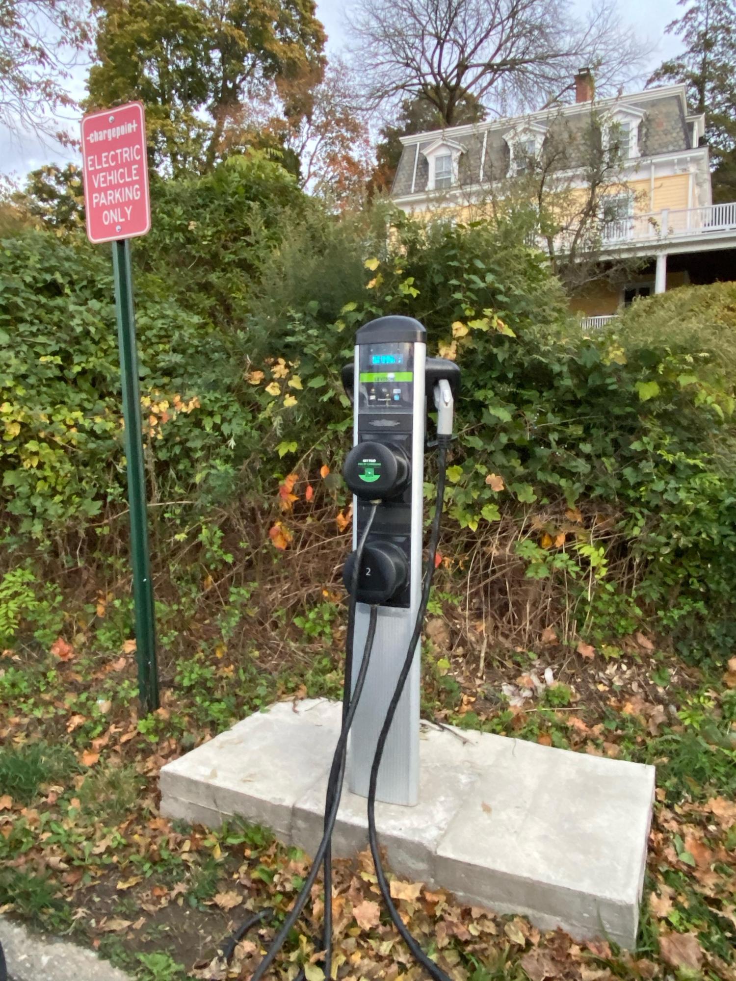 Dobbs Ferry Village Hall Municipal Parking Lot Dobbs Ferry, NY EV