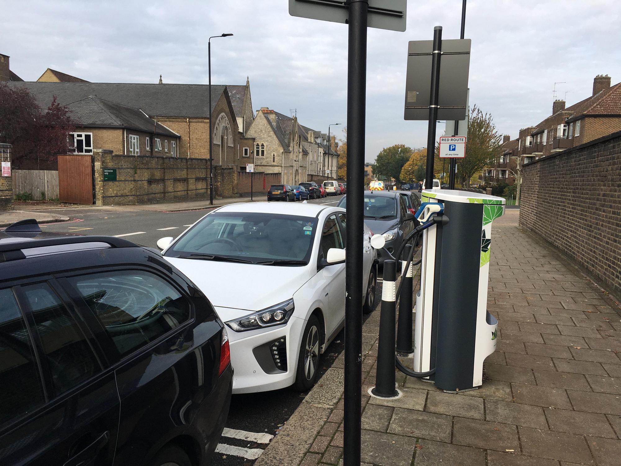 Old Court Parking Roehampton Ln, London, SW15 5PN, United Kingdom