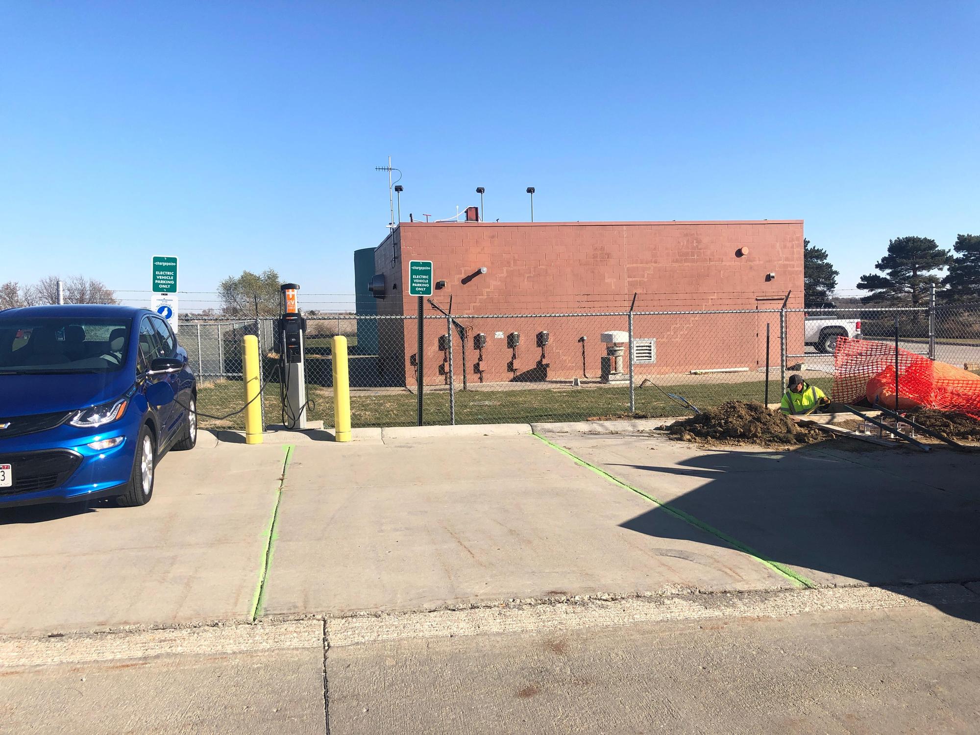 Nebraska Crossing Outlets PlugShare