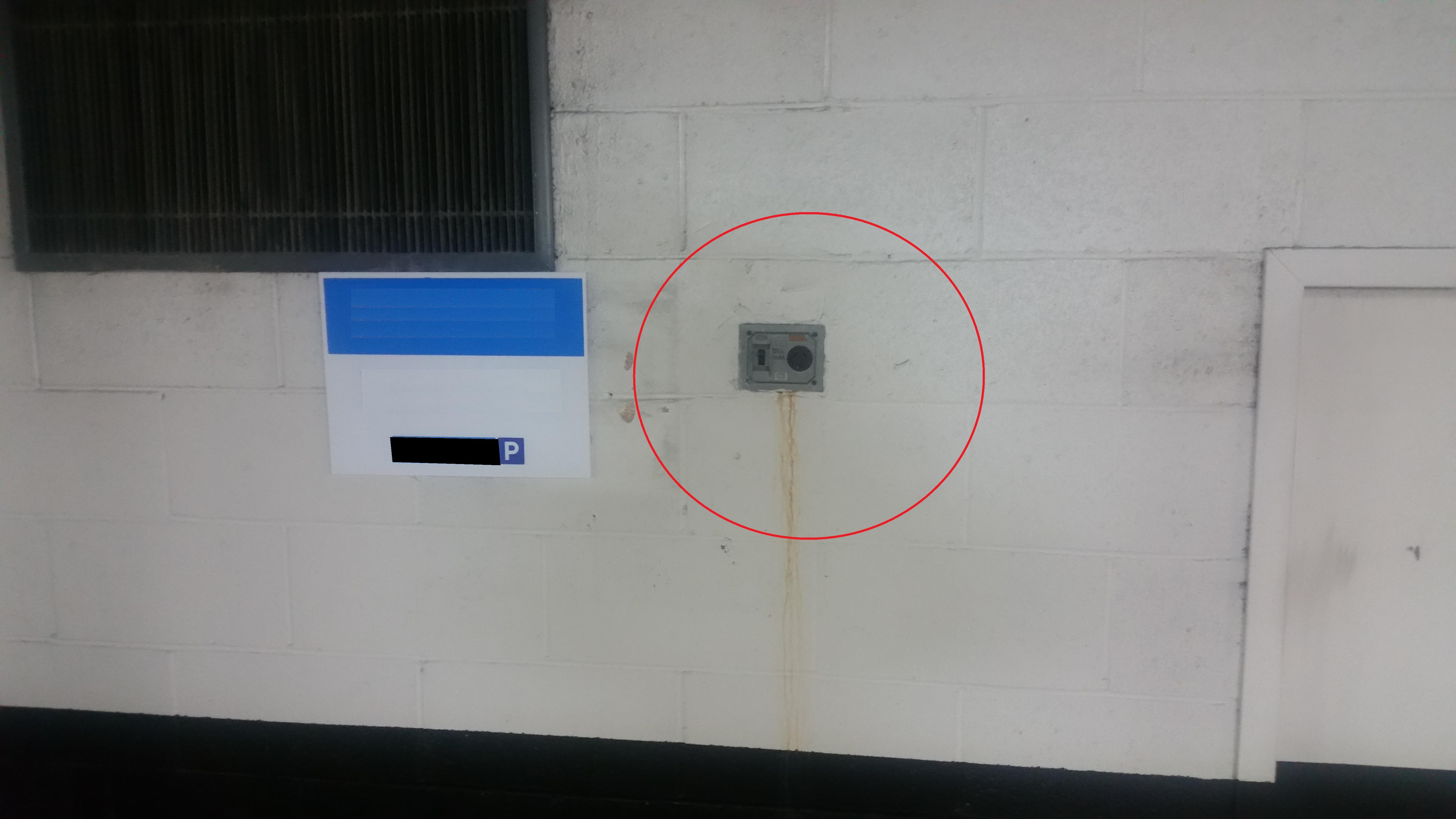 secure-parking-northpoint-car-park-north-sydney-nsw-ev-station
