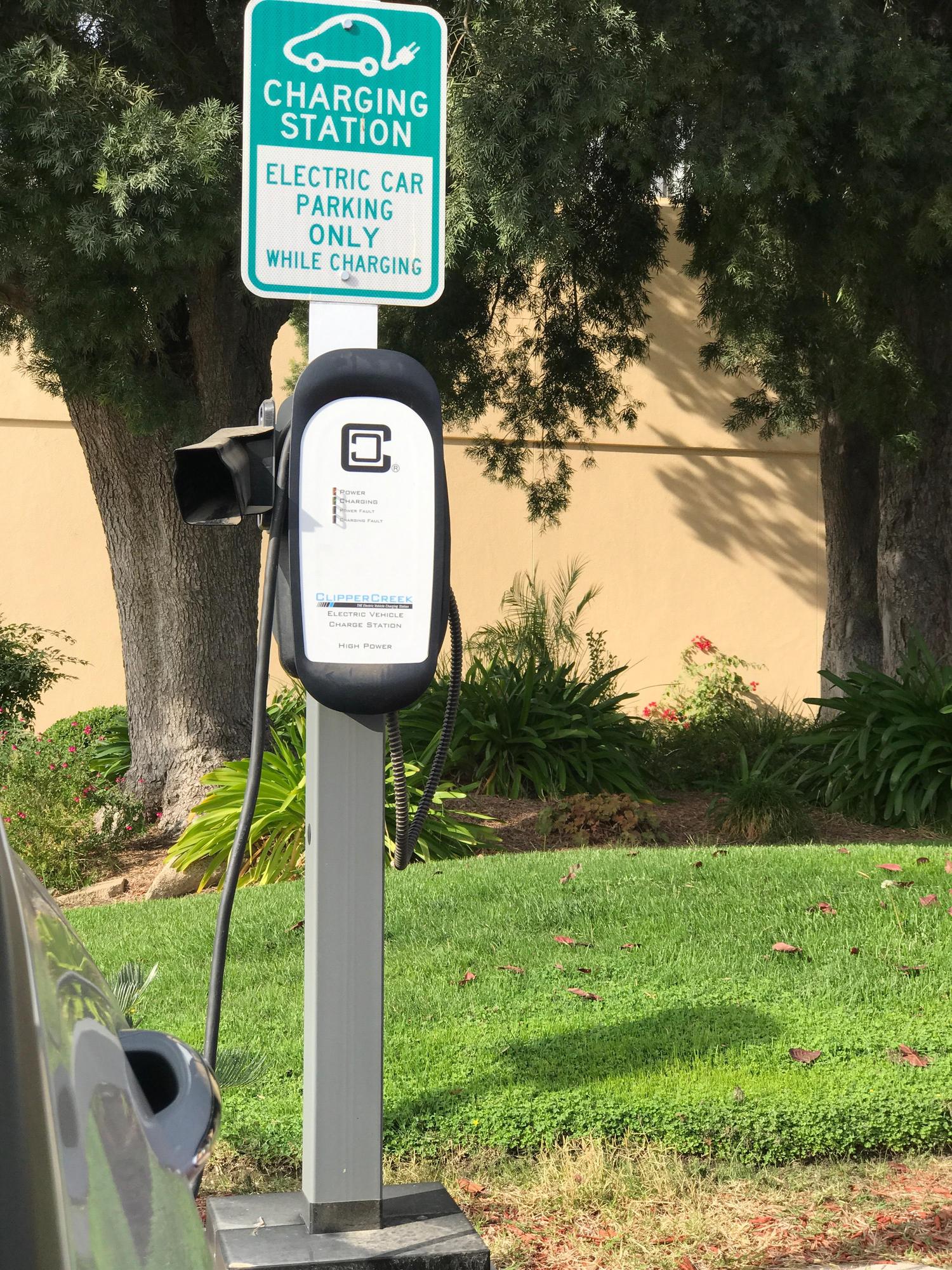 DoubleTree Fresno Convention Center PlugShare