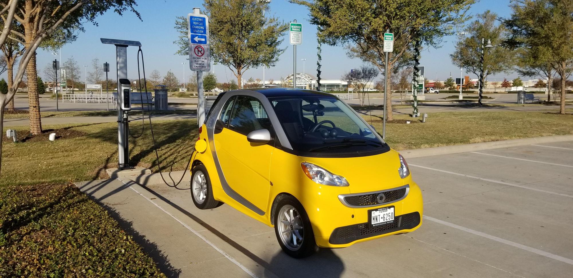 Nebraska Furniture Mart The Colony, TX EV Station
