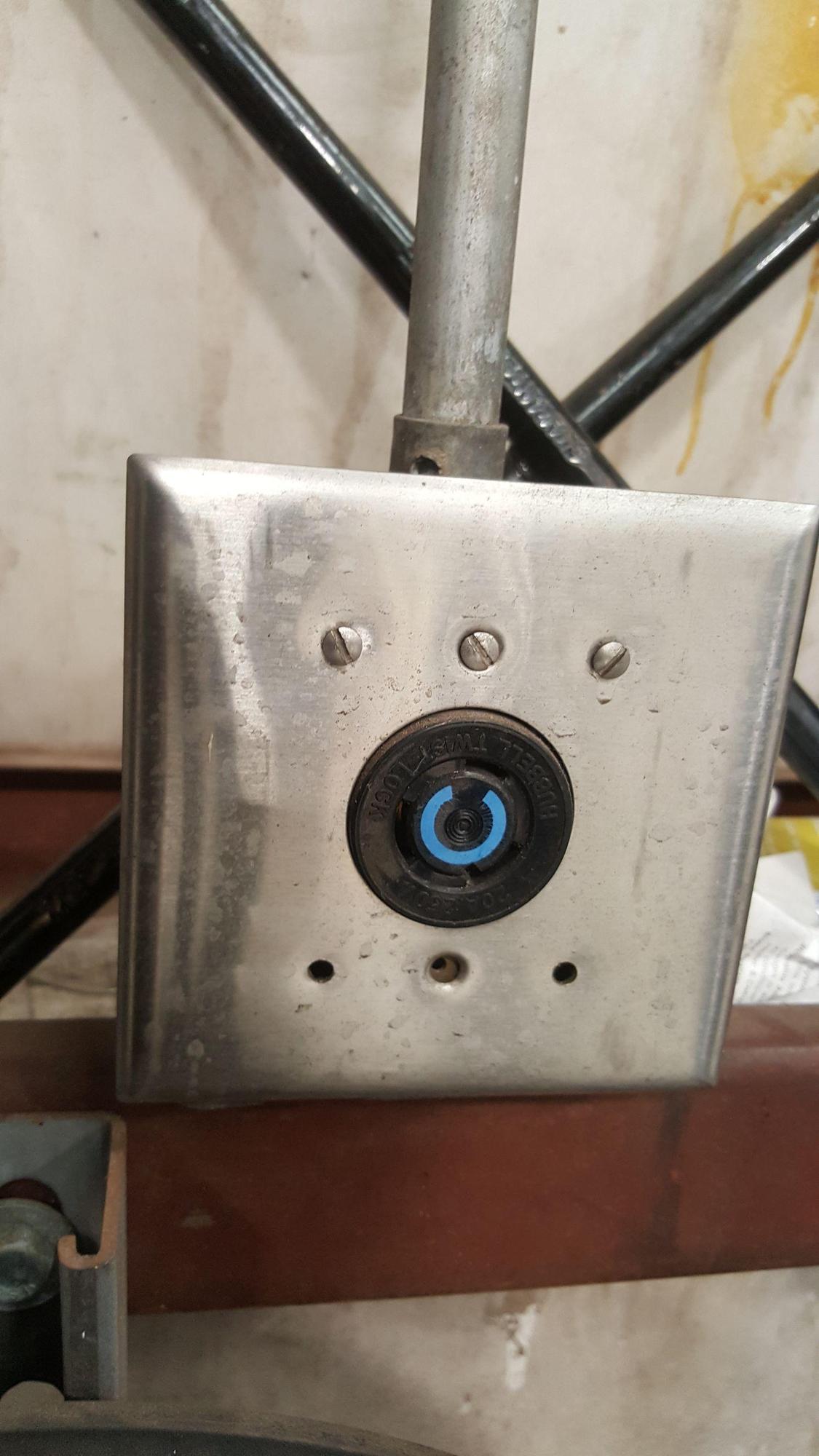 Chapman Payson Auto Center Payson, AZ EV Station