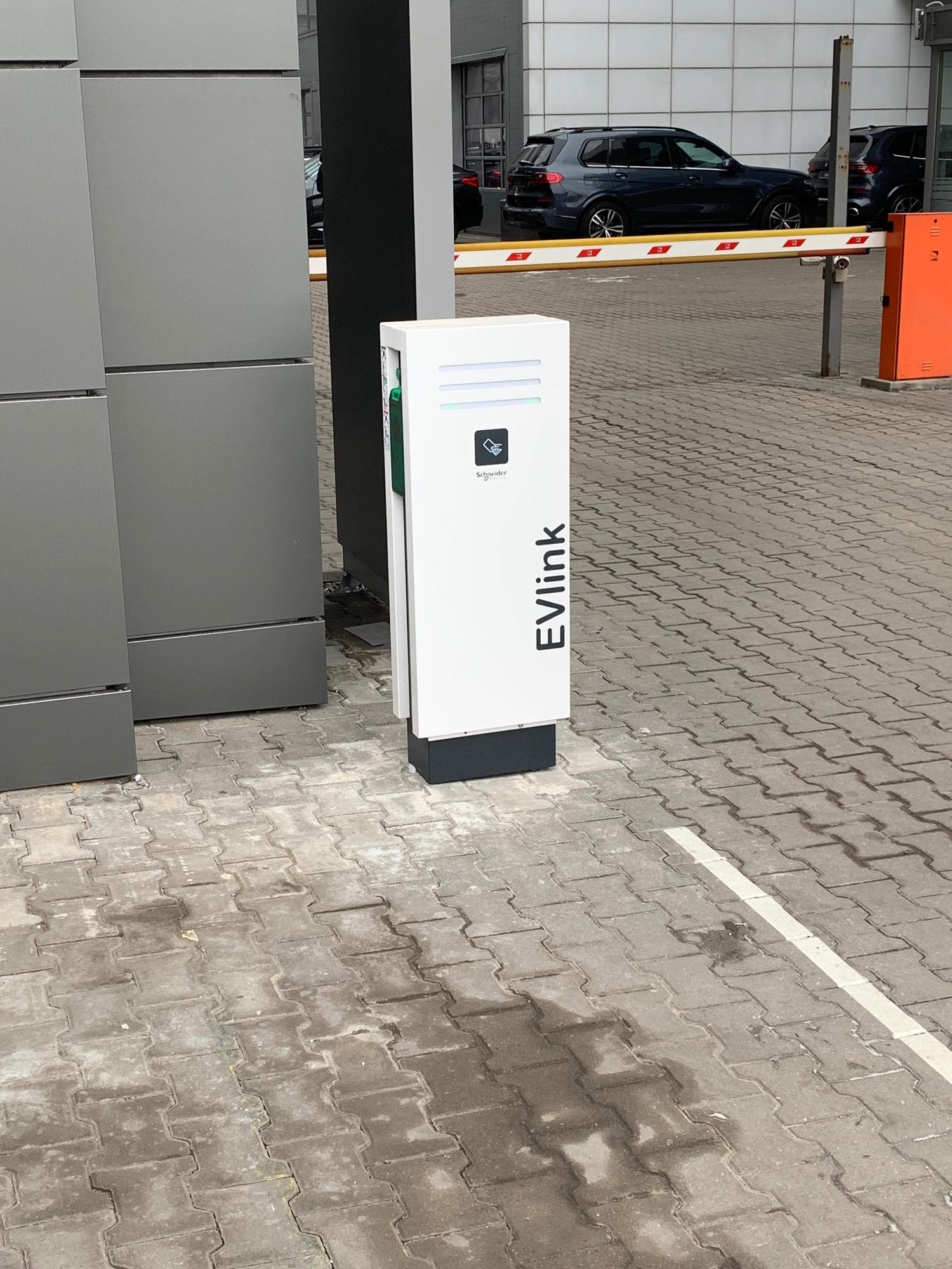 Авилон JLR | Волгоградский проспект, 41с1, Москва, Россия, 109316 | EV ...