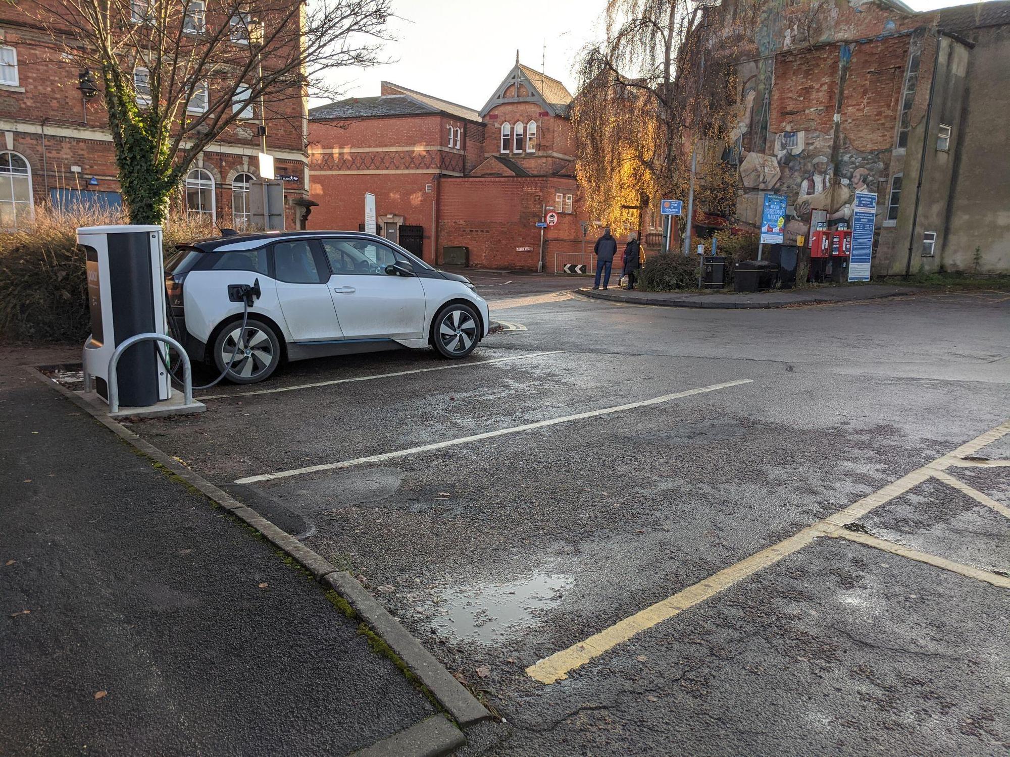 Appleton Gate Car Park | 43 Appleton Gate, Newark NG24 1JR, UK | EV Station