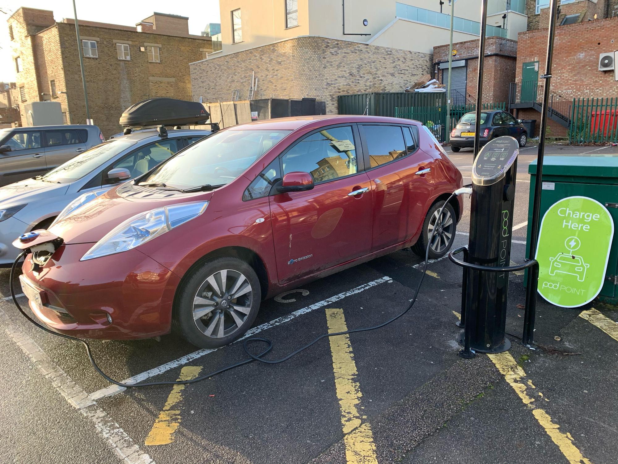 Stanhope Rd Carpark Stanhope Road, London, N12 9DT EV Station