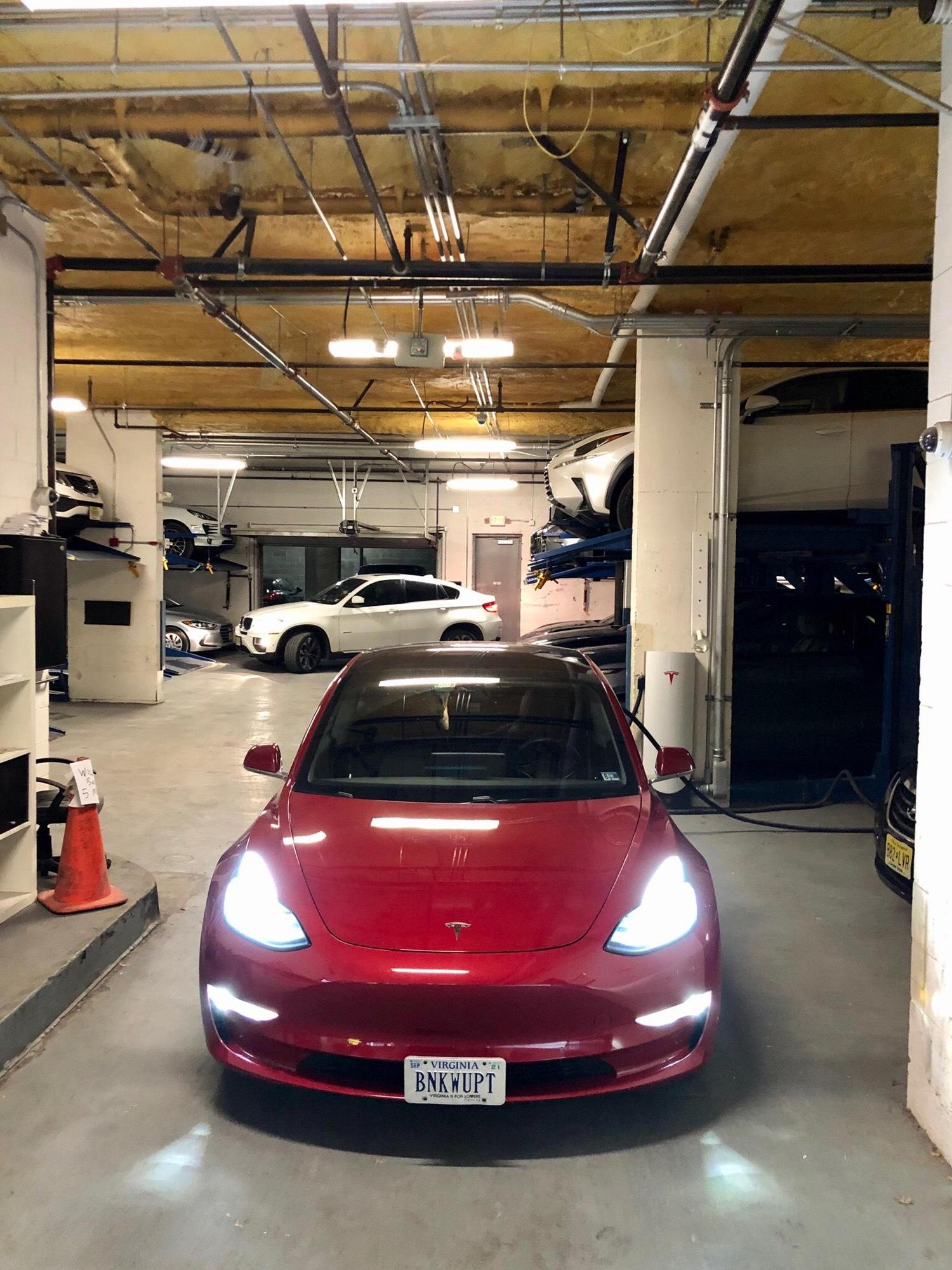 The Oakman Jersey City, NJ EV Station