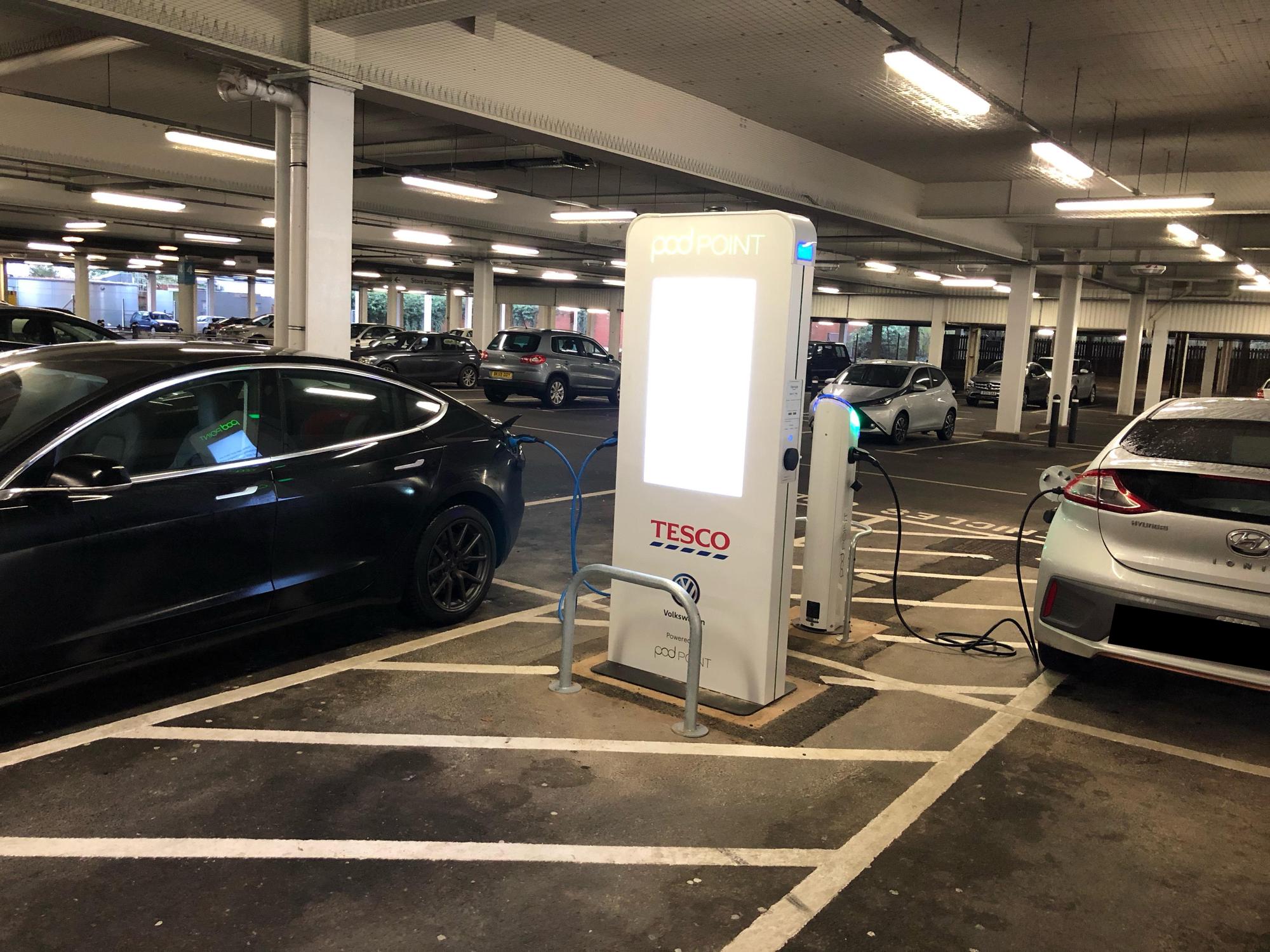 Tesco Extra Lichfield Church St, Lichfield, WS13 6DZ, United Kingdom