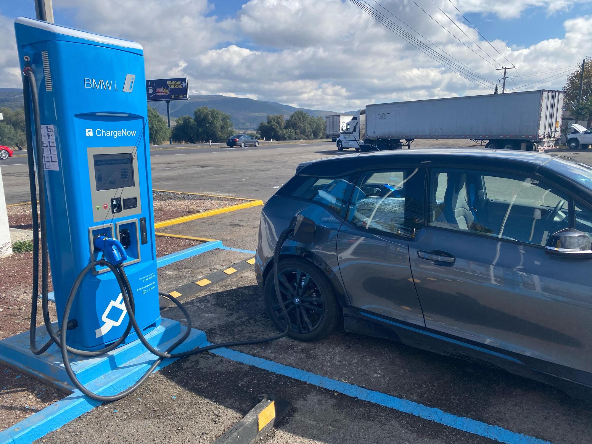 MaxiGas Ojo de Agua, Gto. EV Station