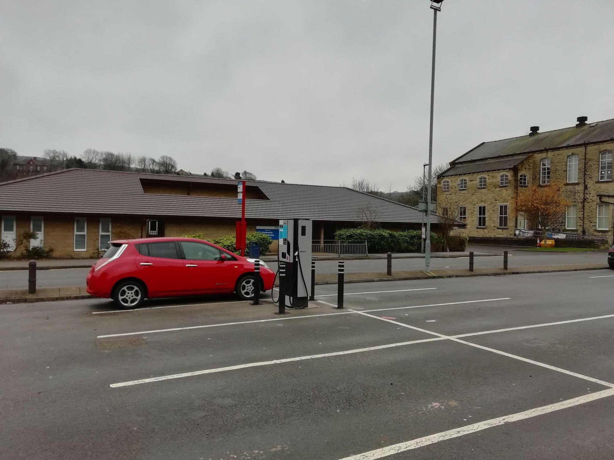 New St Car Park Slaithwaite, England EV Station