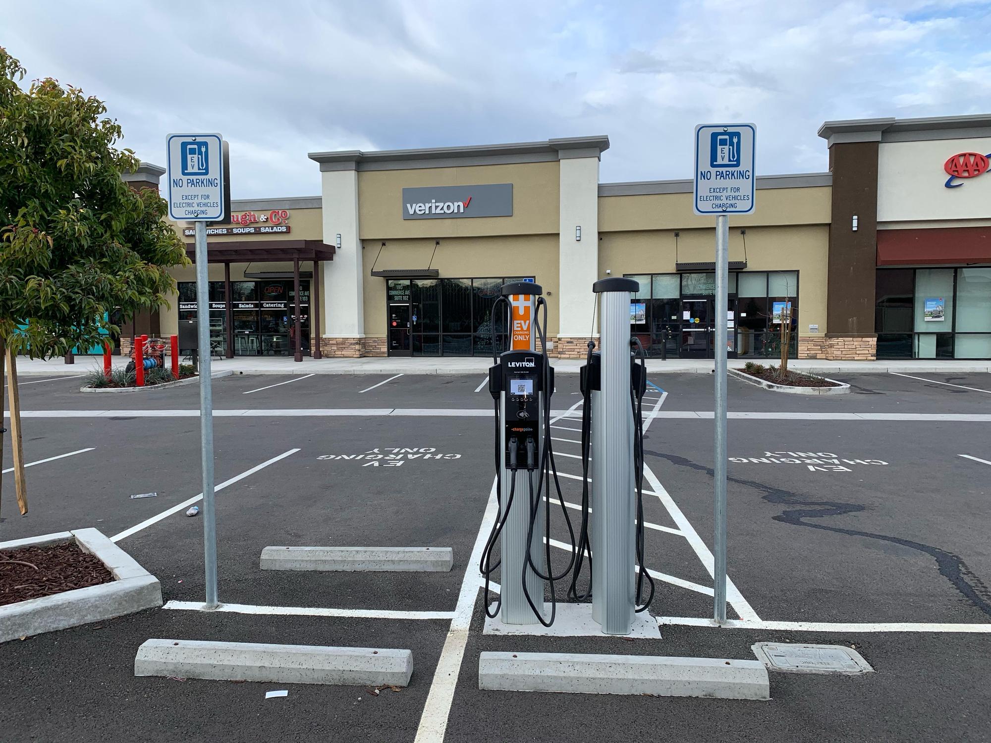 Verizon Manteca, CA EV Station