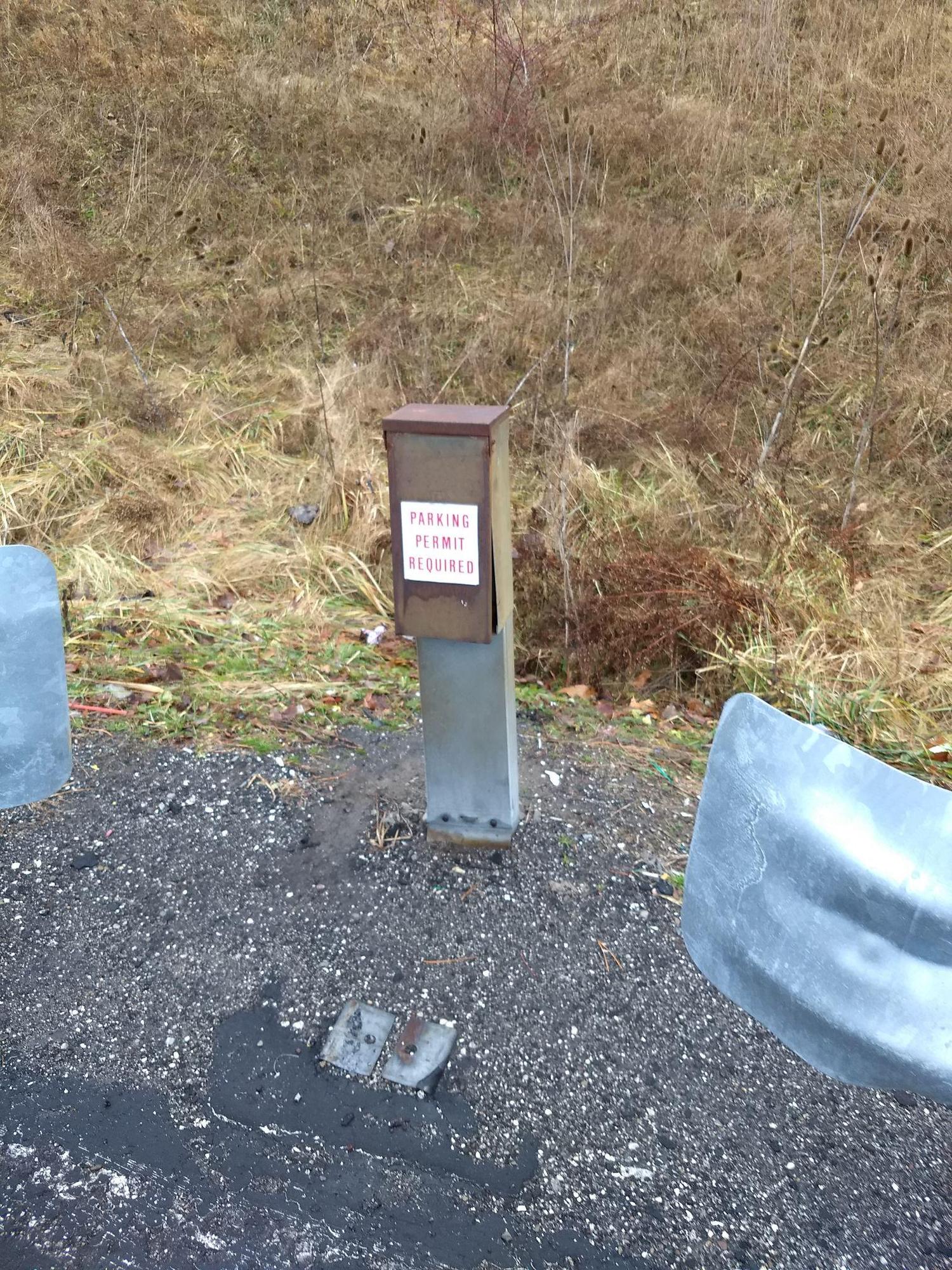 Portage Service Plaza Freedom, OH EV Station