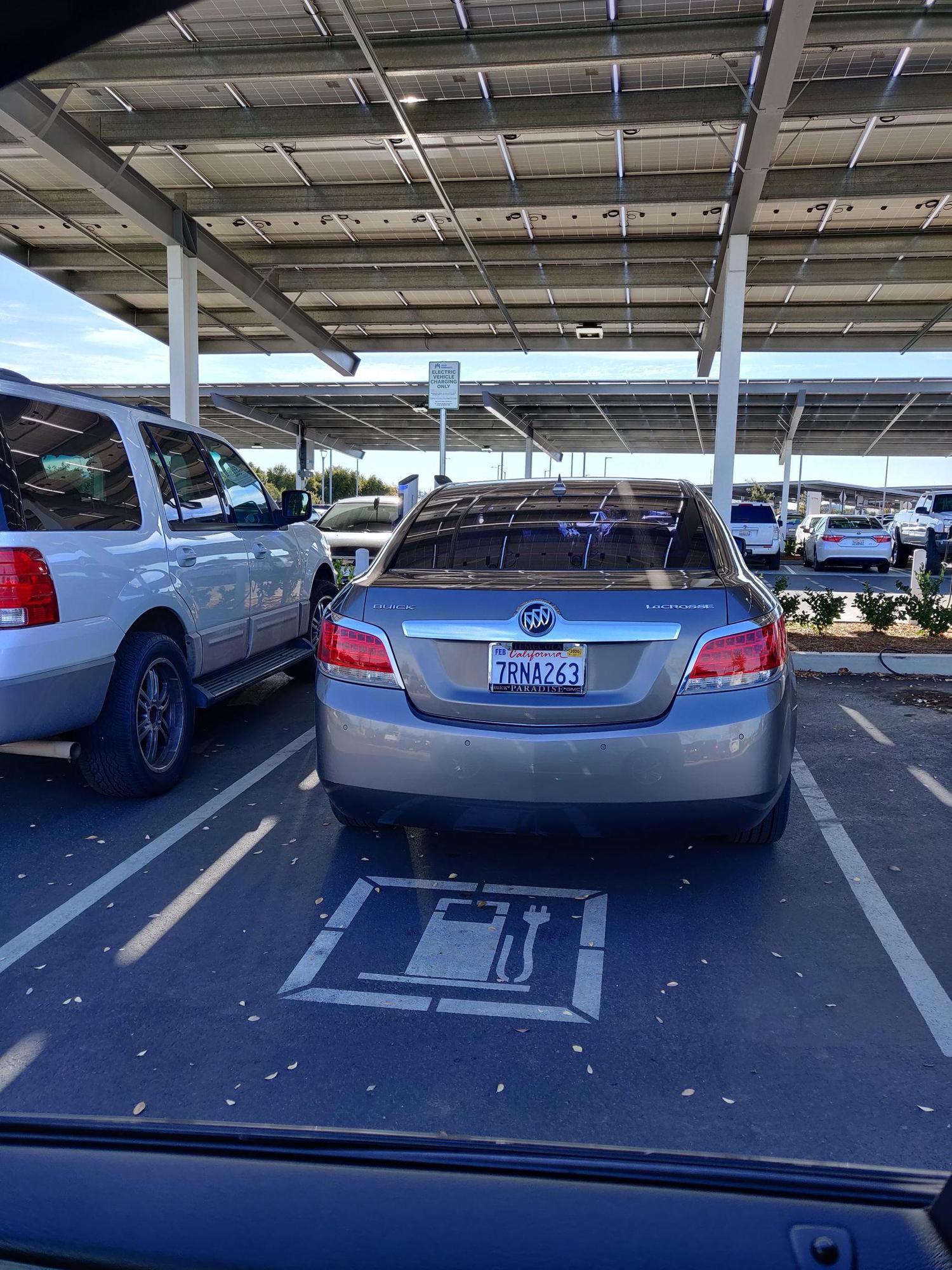 Kaiser Murrieta Medical Offices Murrieta, CA EV Station