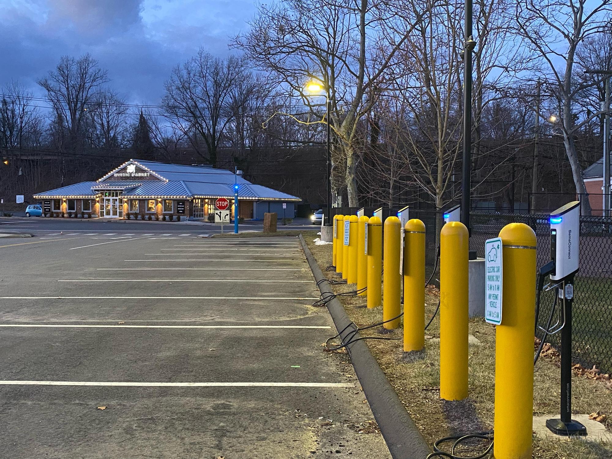 Westport Train Station Lot 1 West Side Westport, CT EV Station