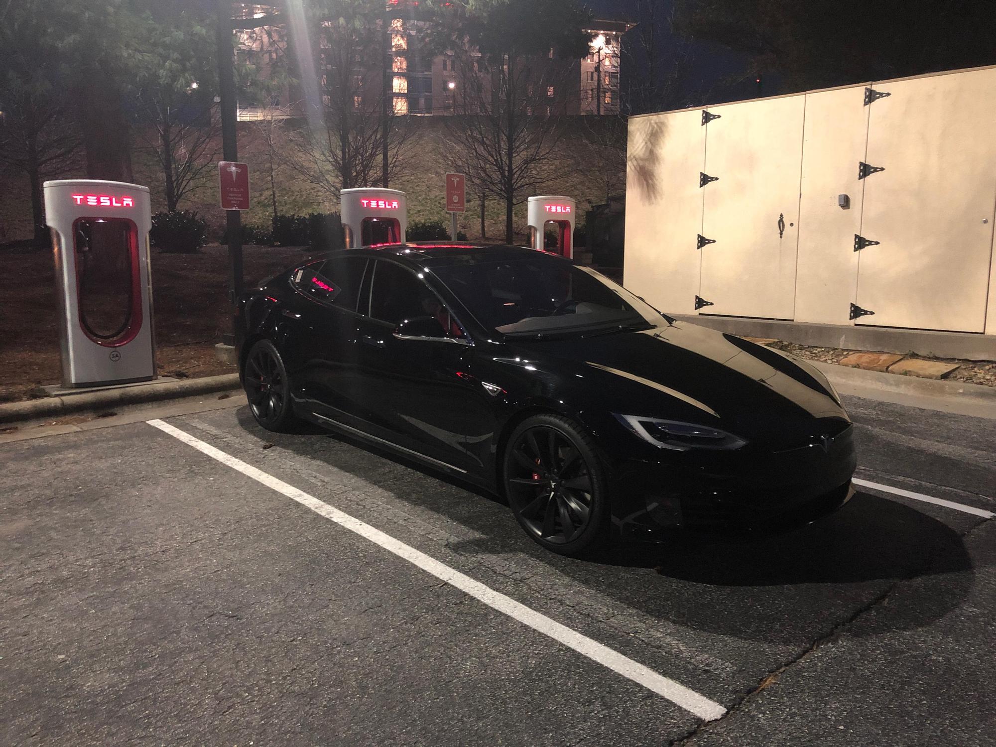 Asheville Outlet Mall (4) Asheville, NC EV Station