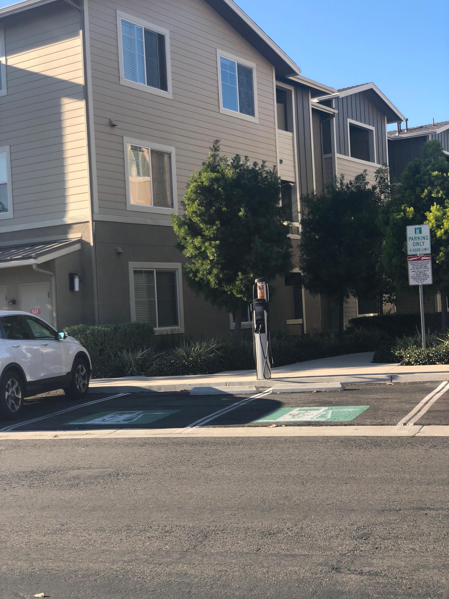 Gateway Apartments Mission Viejo, CA EV Station