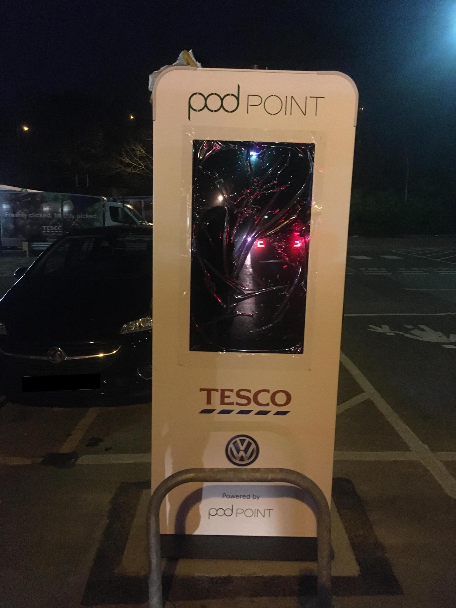Tesco Extra Southampton Bursledon, England EV Station