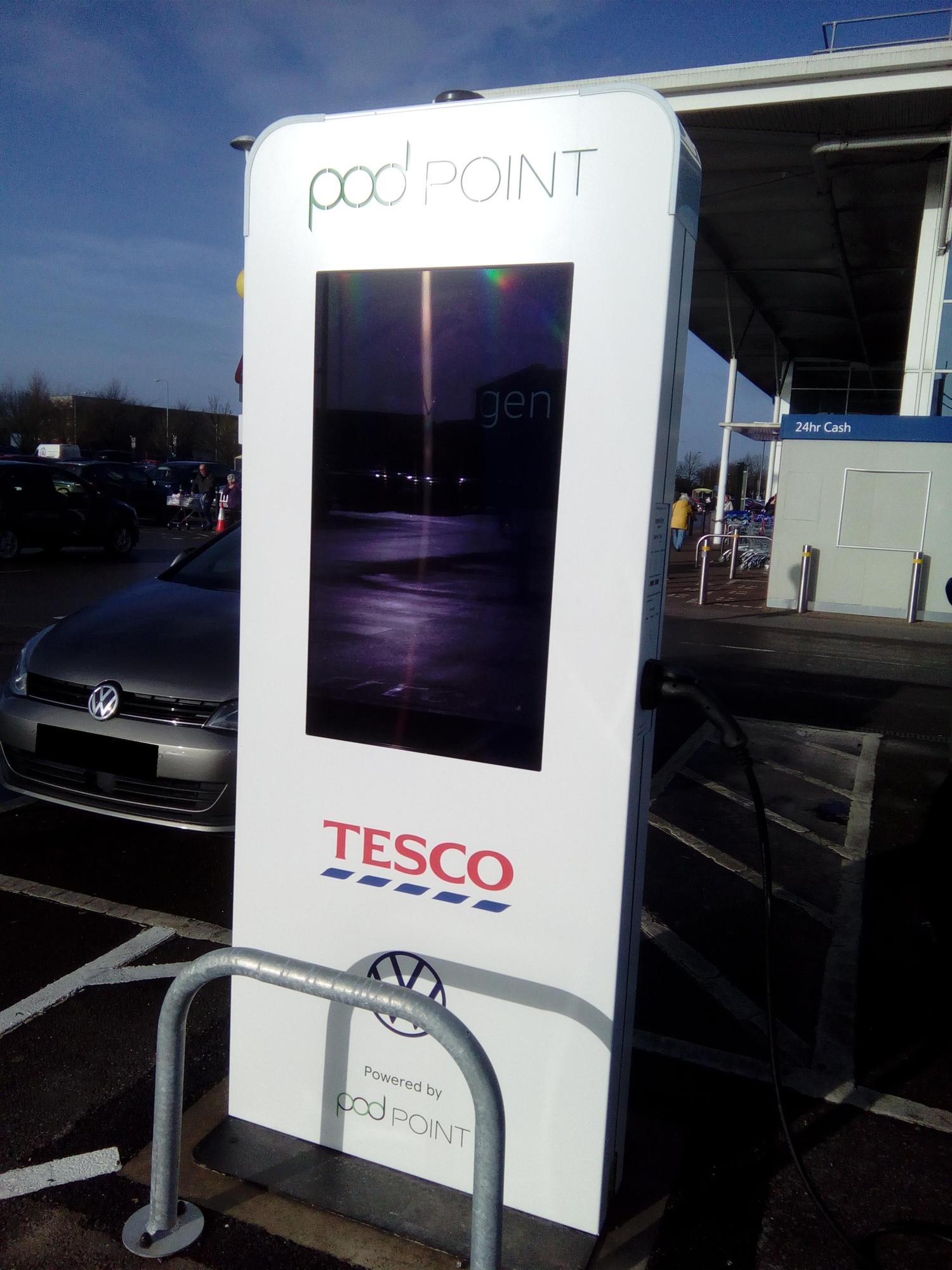 Tesco Extra Longton Baths Rd, Longton, StokeonTrent, ST3 2JB