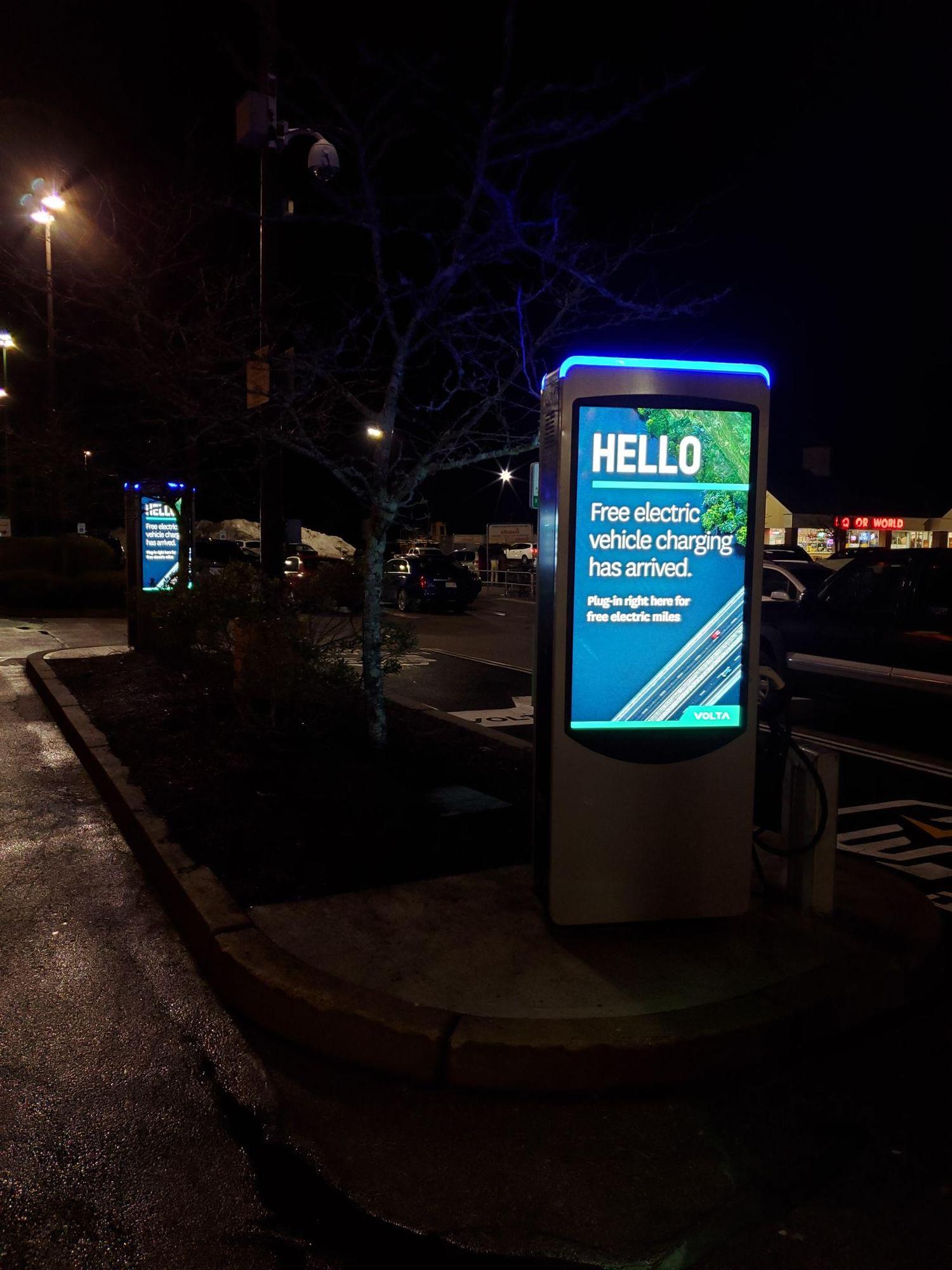 Shaws Supermarket | Medway, MA | EV Station