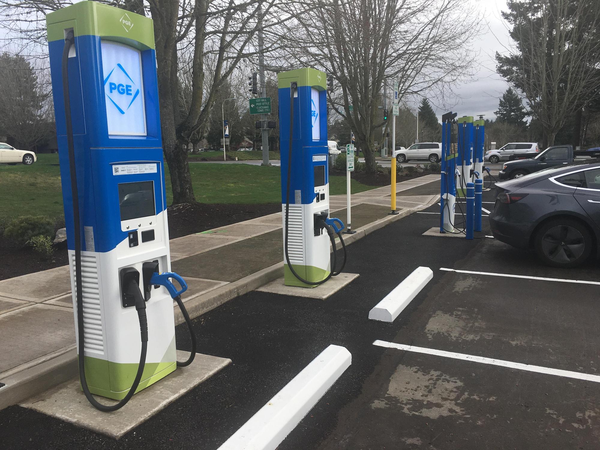 Wilsonville Electric Avenue Wilsonville, OR EV Station