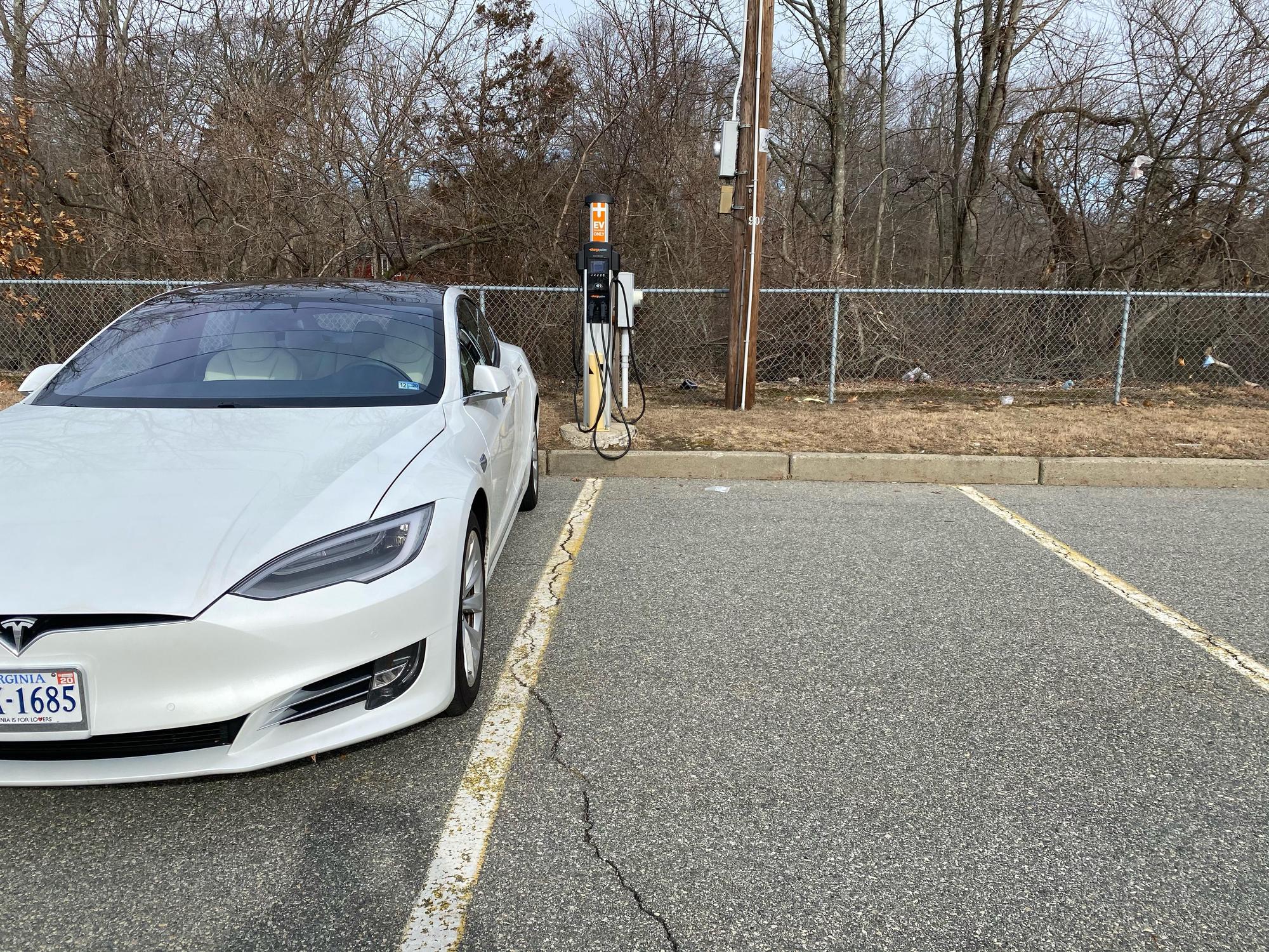 Warwick Mall, RI PlugShare