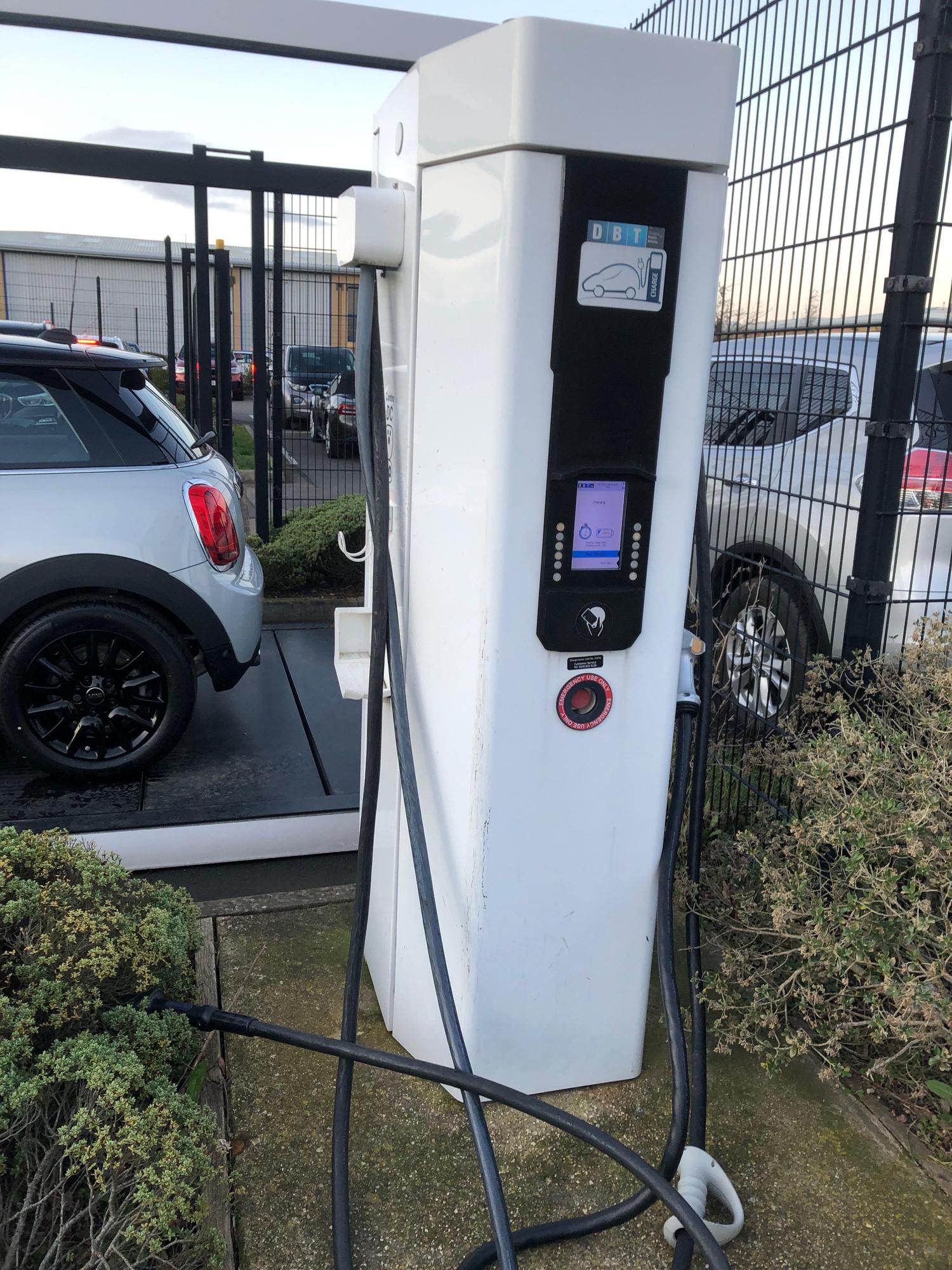 Barons Bedford BMW 1 Edison Rd, Bedford MK41 0HU, UK EV Station