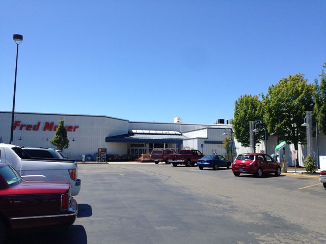 Fred Meyer | Coos Bay, OR | EV Station