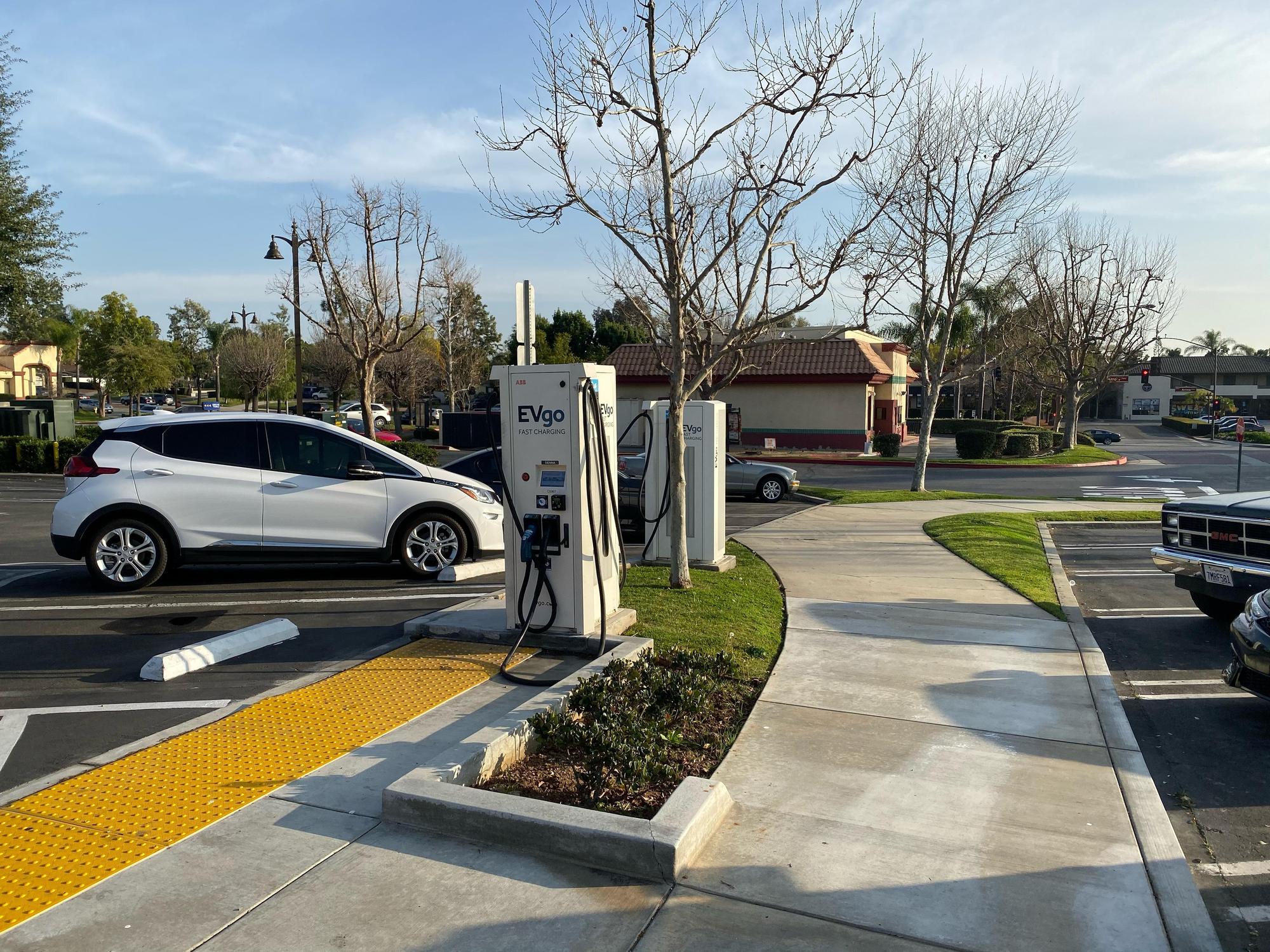 San Dimas Plaza Shopping Center San Dimas, CA EV Station