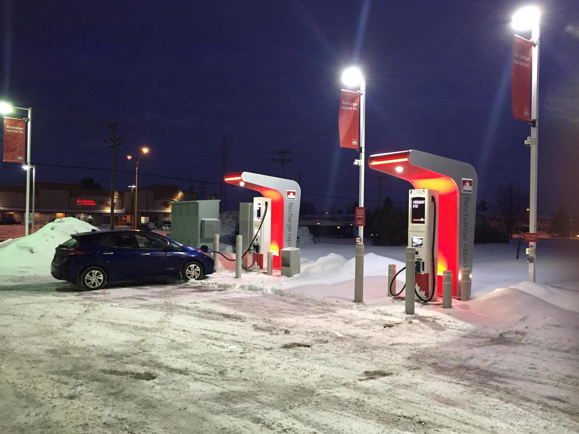 PetroCanada Gatineau Gatineau, QC EV Station
