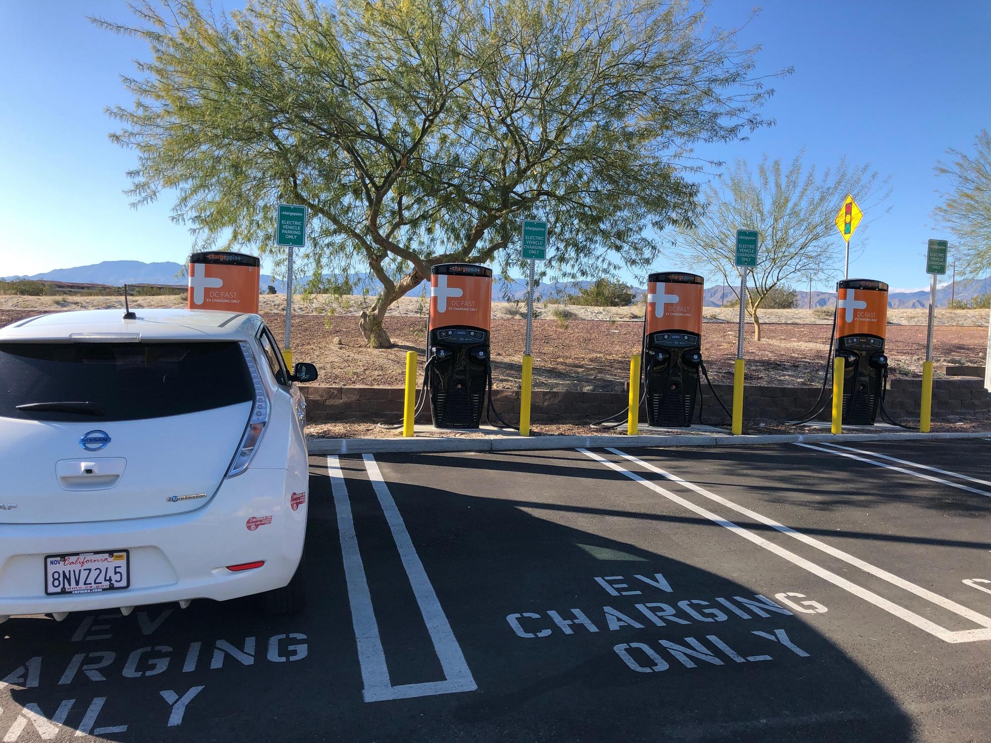 Palm Desert Kohl's Palm Desert, CA EV Station
