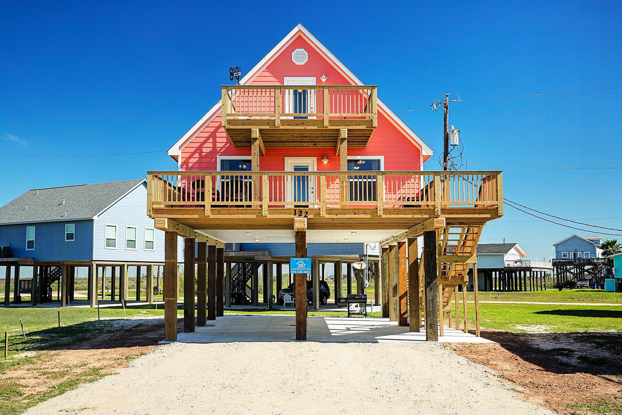 Surfside Paradise Beach House Rental Surfside Beach, TX EV Station