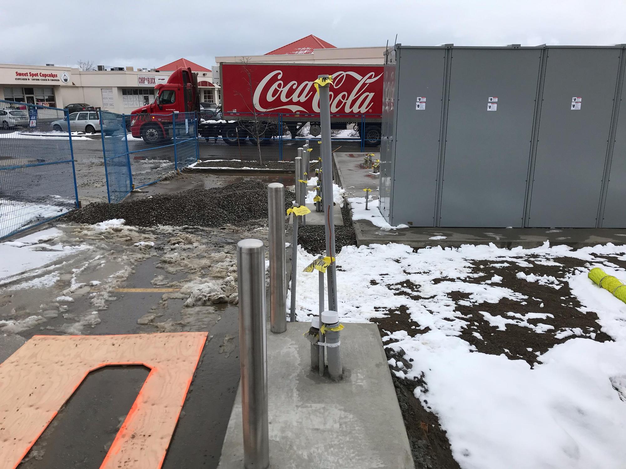 Canadian Tire Kamloops South Kamloops, BC EV Station