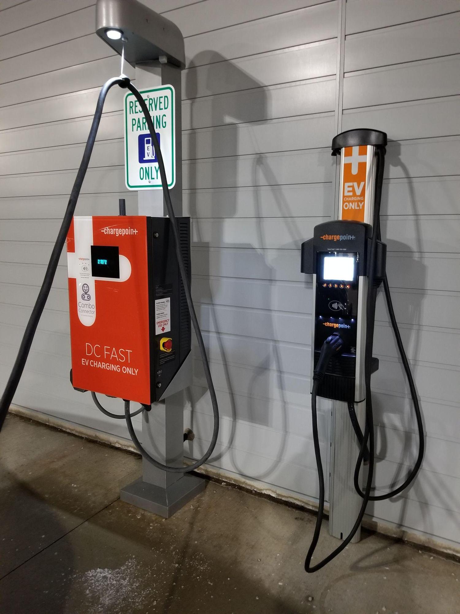 Volkswagen Moncton Dieppe, NB EV Station