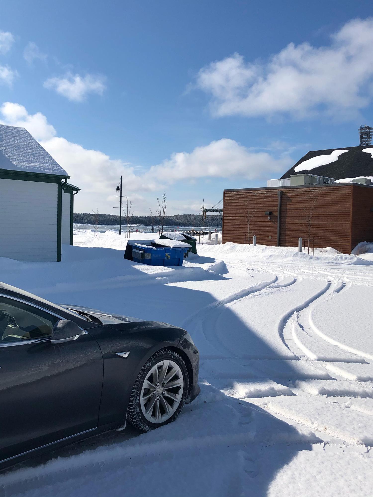 Maison de la Culture RolandJomphe HavreSaintPierre, QC EV Station