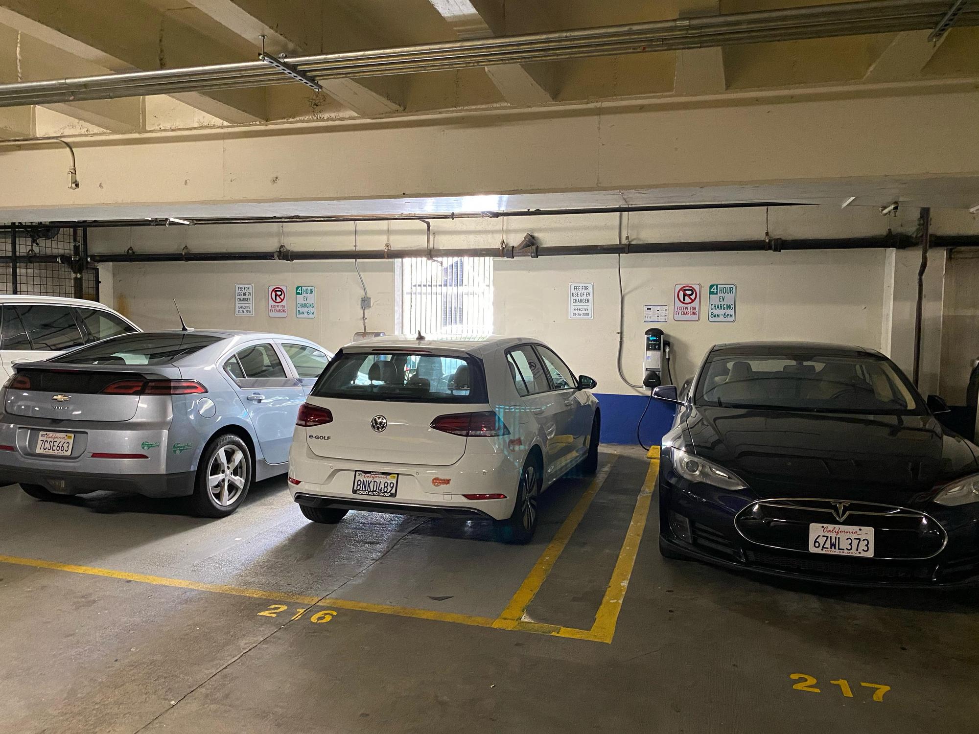 Golden Gateway Garage Lot 50 SF, CA EV Station