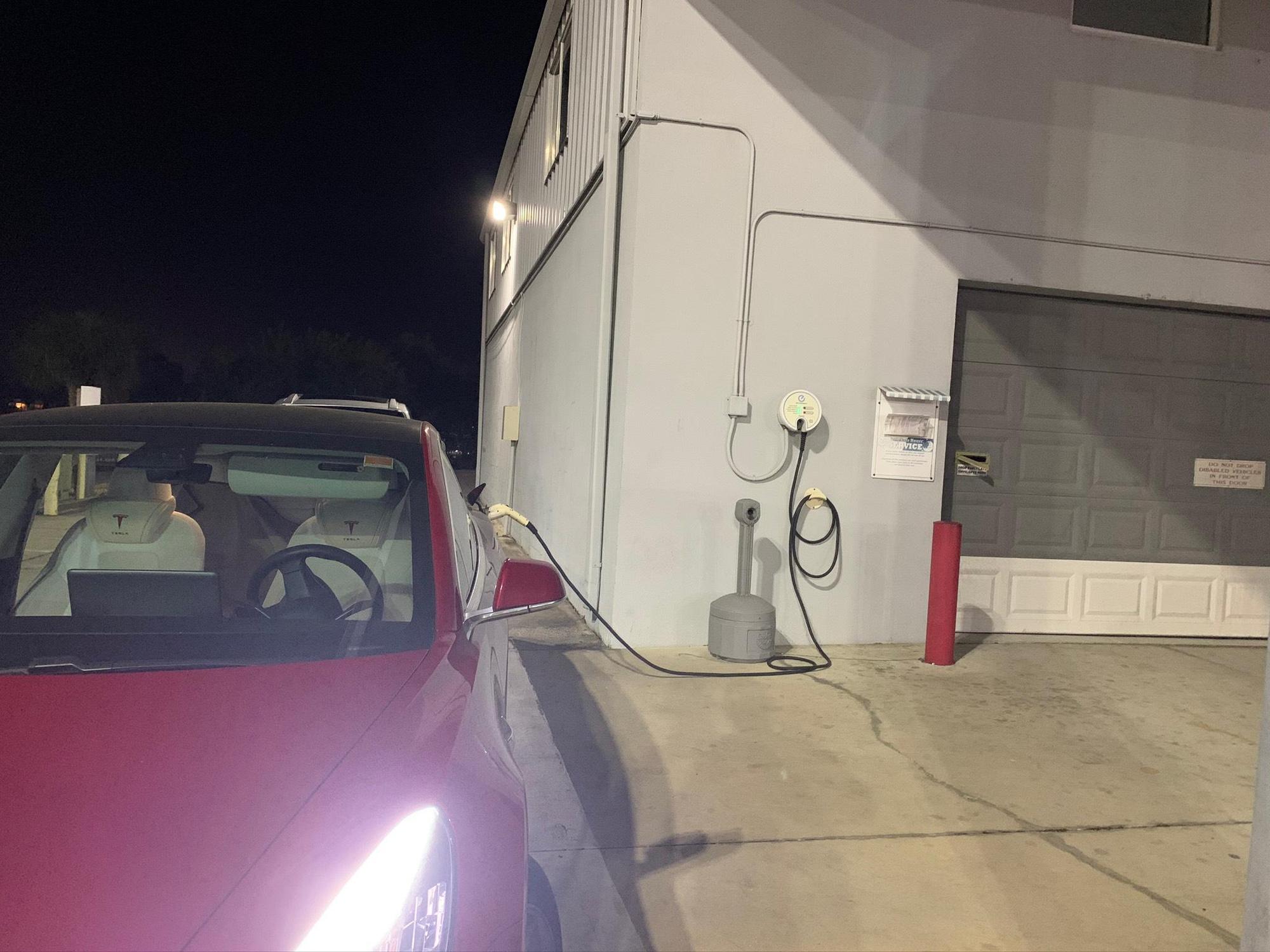 Venice Nissan Venice, FL EV Station